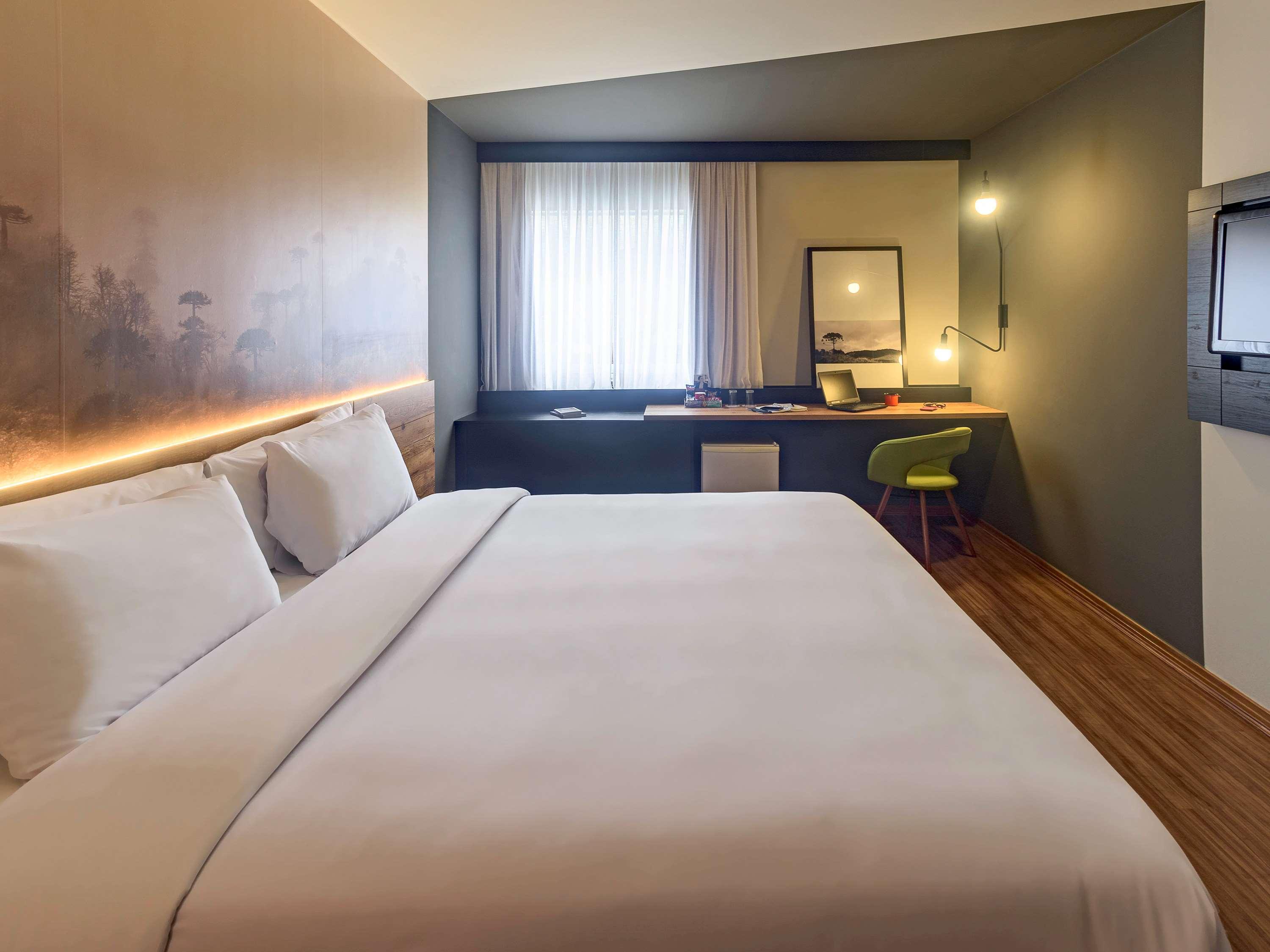 Hotel Cassino Tower Curitiba Aeroporto By Nacional Inn Сан-Жозе-дус-Пиньяйс Экстерьер фото