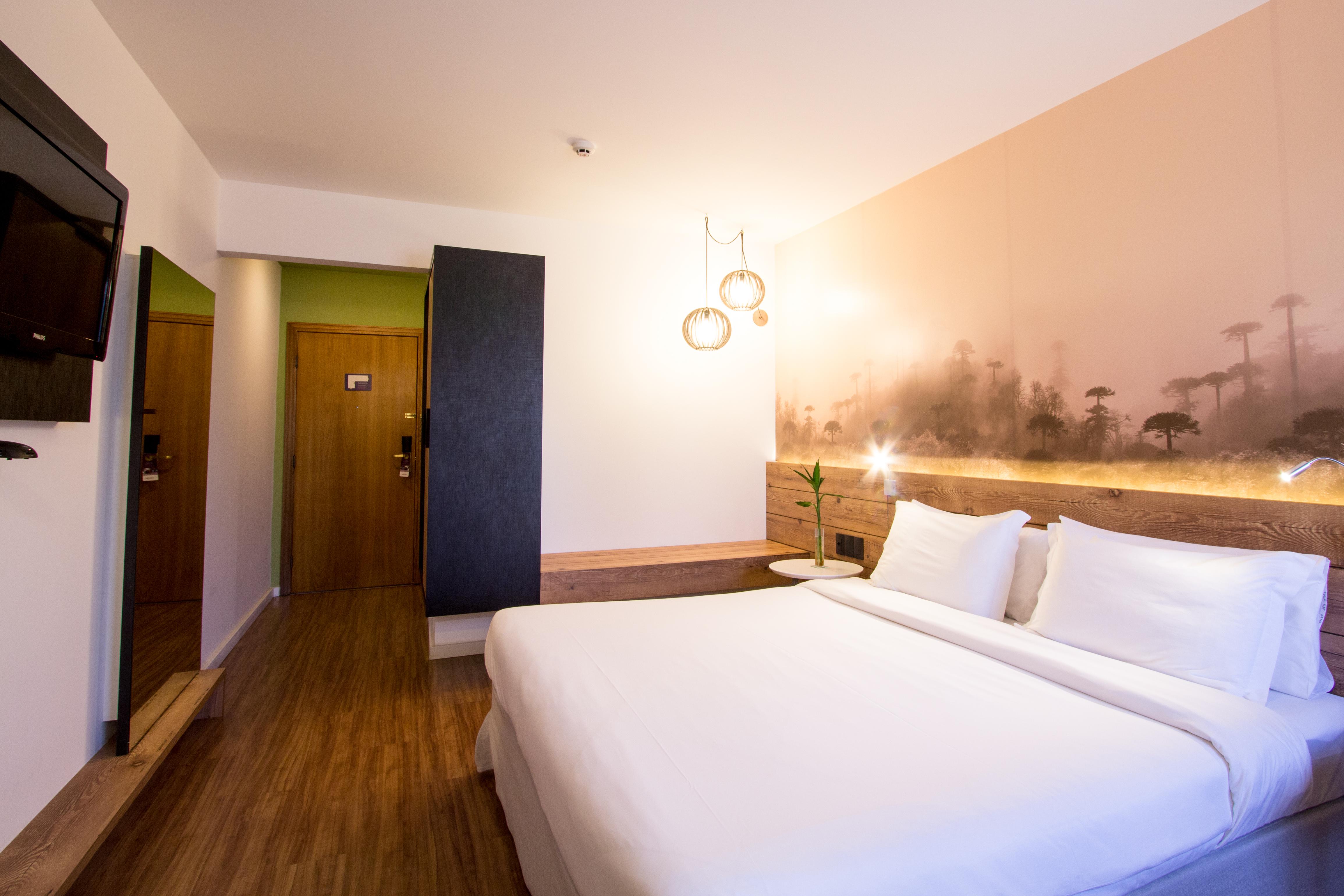 Hotel Cassino Tower Curitiba Aeroporto By Nacional Inn Сан-Жозе-дус-Пиньяйс Экстерьер фото