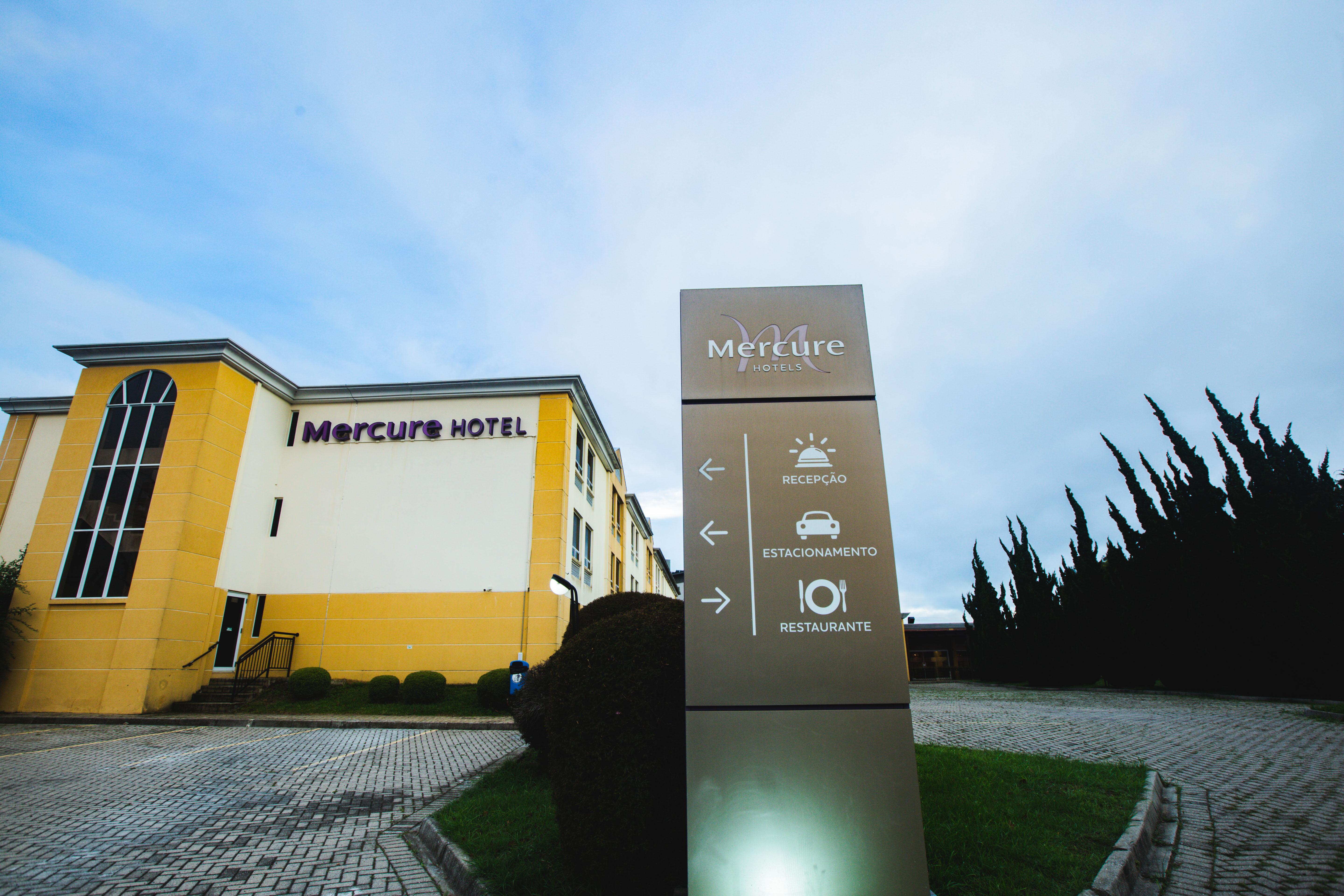 Hotel Cassino Tower Curitiba Aeroporto By Nacional Inn Сан-Жозе-дус-Пиньяйс Экстерьер фото