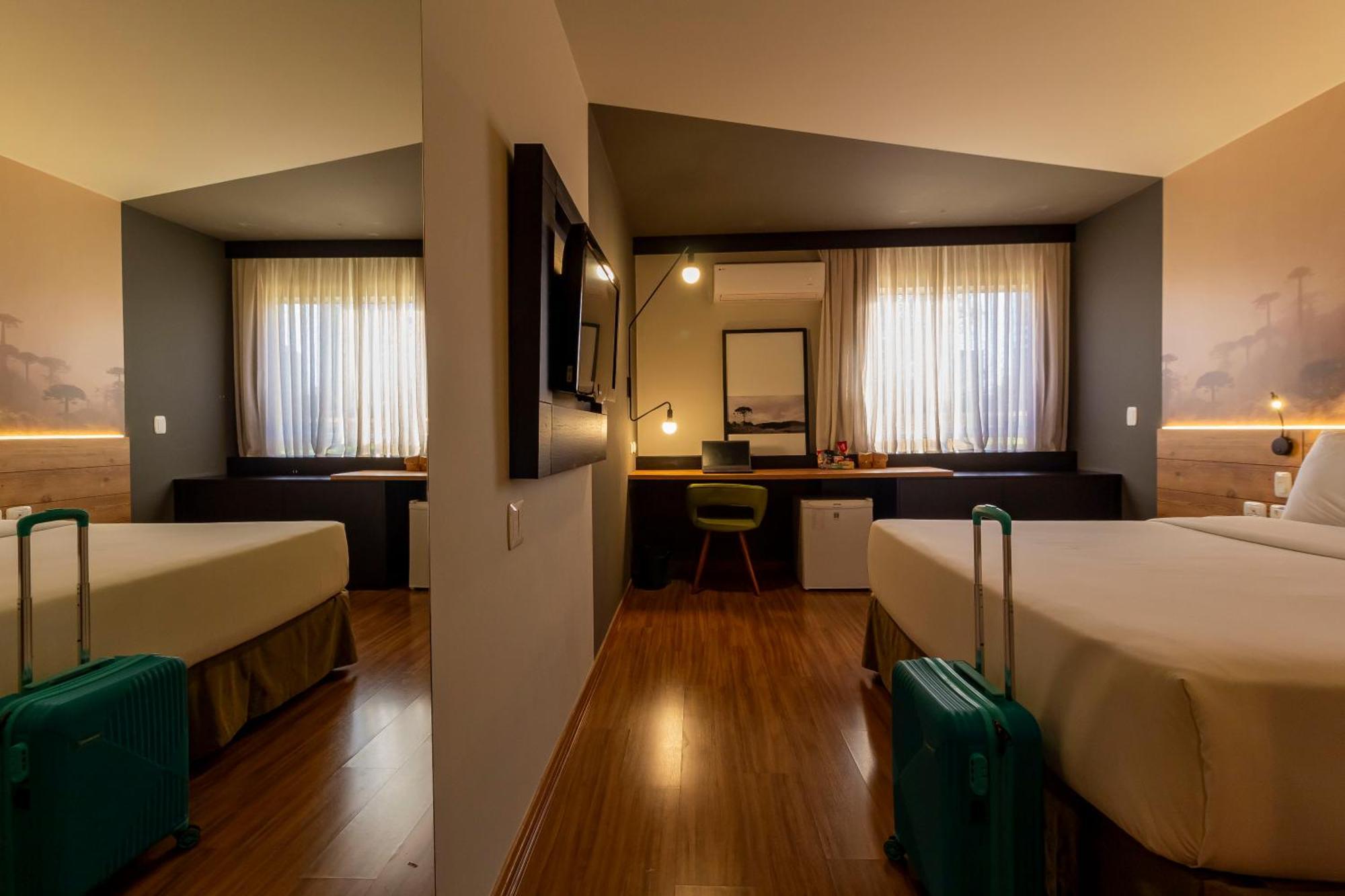 Hotel Cassino Tower Curitiba Aeroporto By Nacional Inn Сан-Жозе-дус-Пиньяйс Экстерьер фото