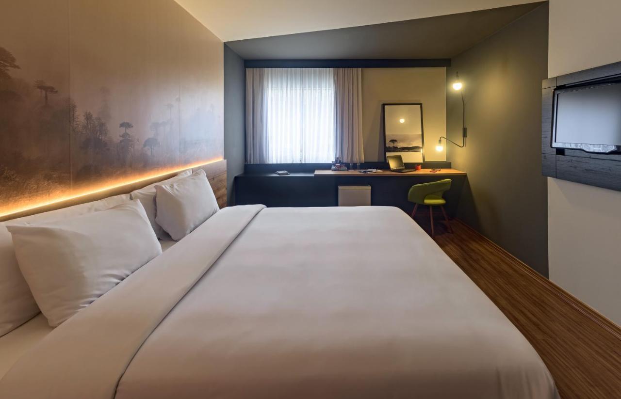 Hotel Cassino Tower Curitiba Aeroporto By Nacional Inn Сан-Жозе-дус-Пиньяйс Экстерьер фото